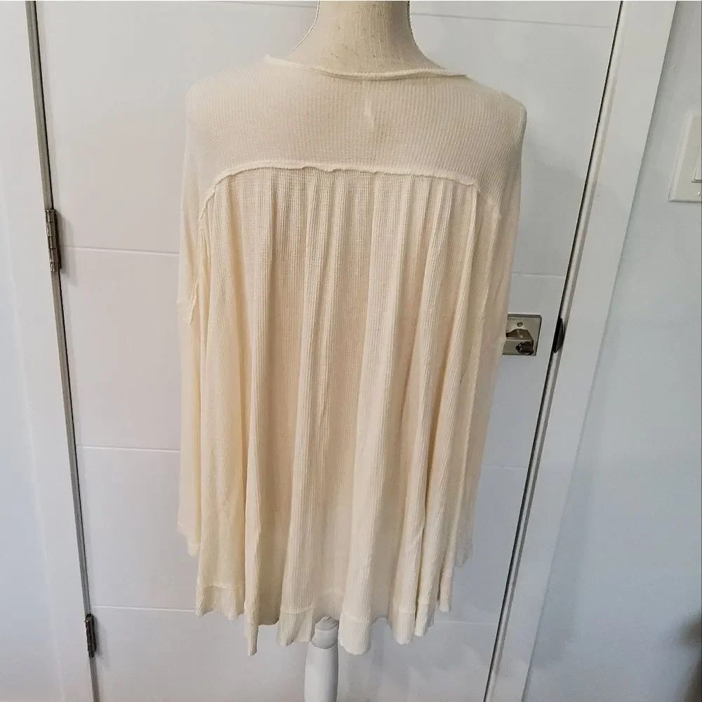 Free People Benedict Canyon Henley Ivory Top Size S-P